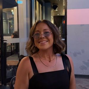 Meet your Posher, Alyssa